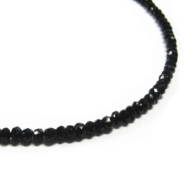 送料無料 シルバー925製ネックレス LARA Christie ララクリスティー ブラックスピネル ネックレス 40cm(アジャスタ＋5cm) 激安